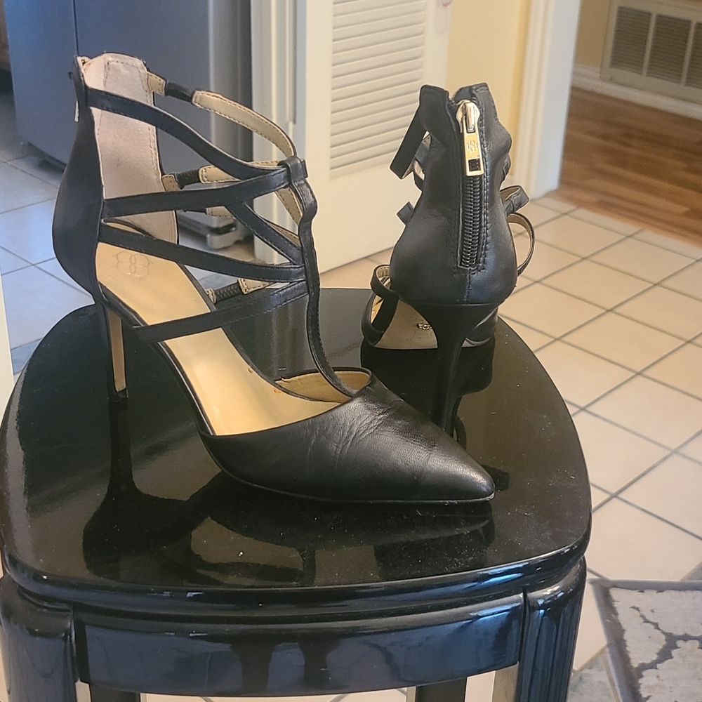 Shoes - Picture 8 of 16